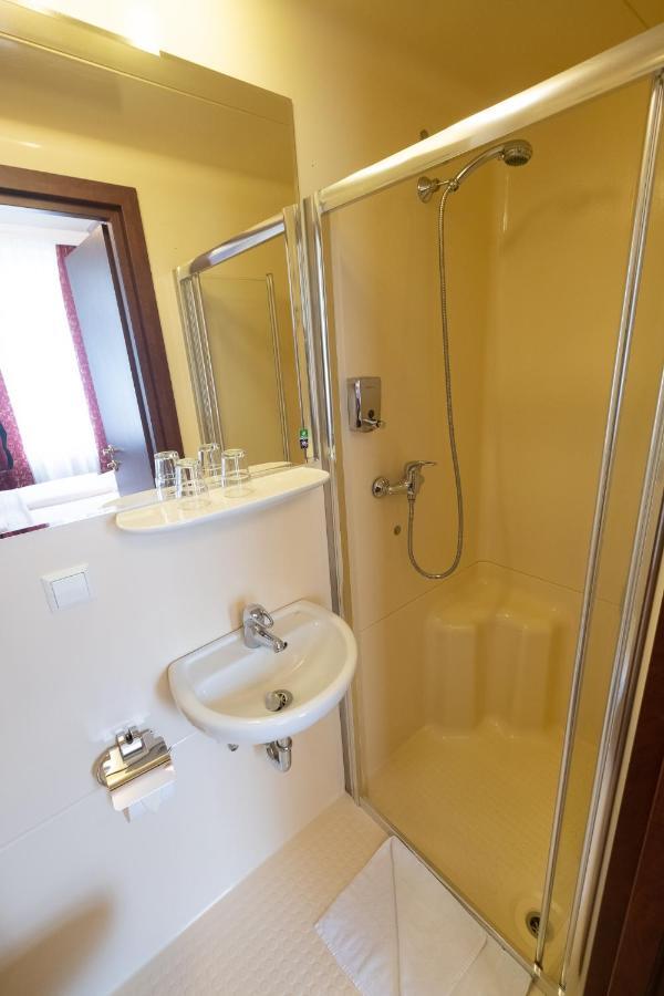 Merite Hotels Hamburg Altona Gmbh Εξωτερικό φωτογραφία